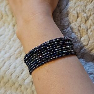 #0160 Iradescent wrap style seed bead bracelet